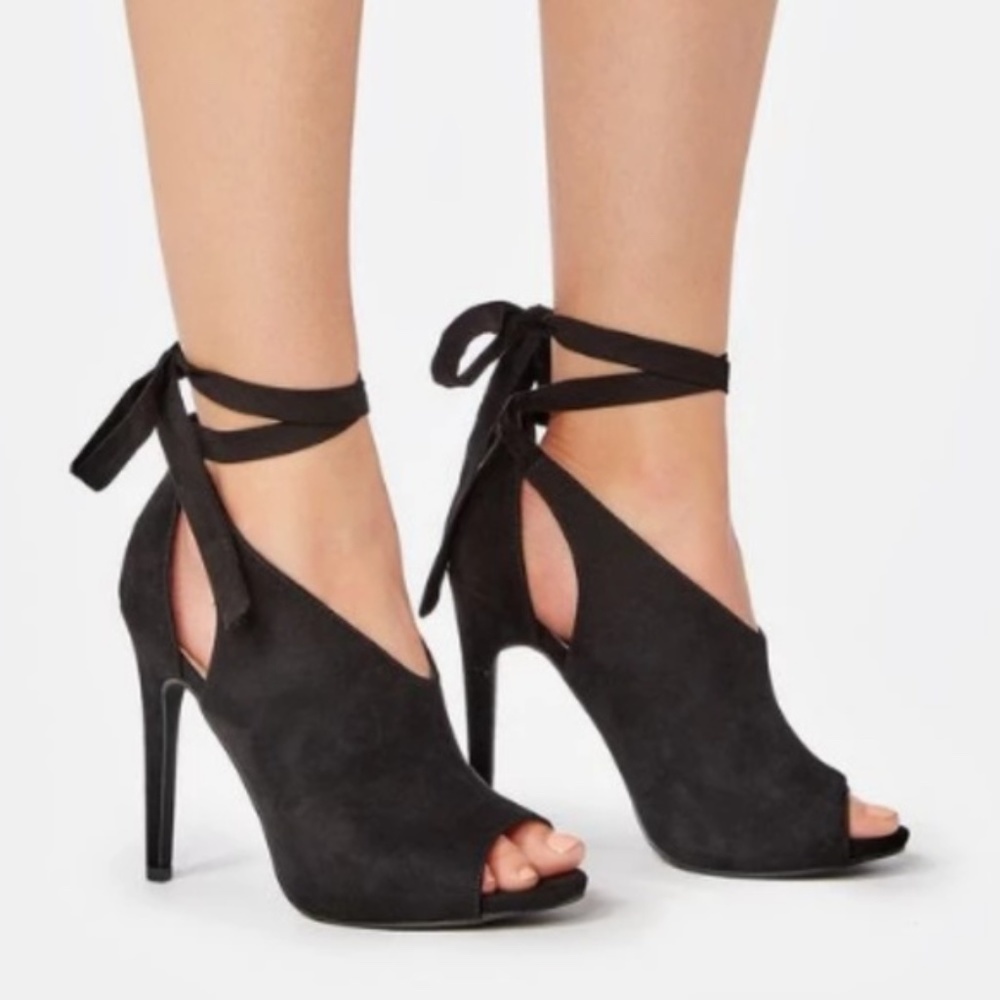 Just Fab Amalia Black Heeled Sandal, Size 9